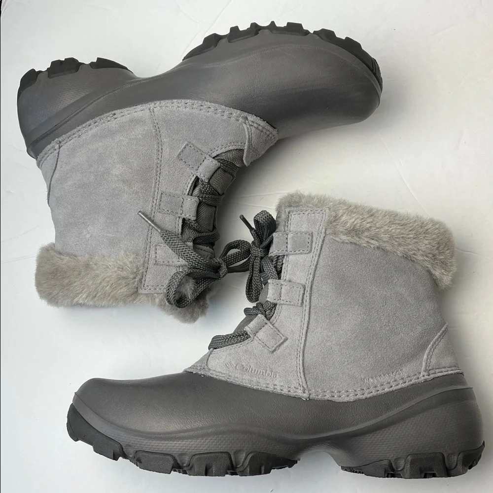 Columbia Women's Sierra Summette Shorty Waterproof Winter Boots Sz 8